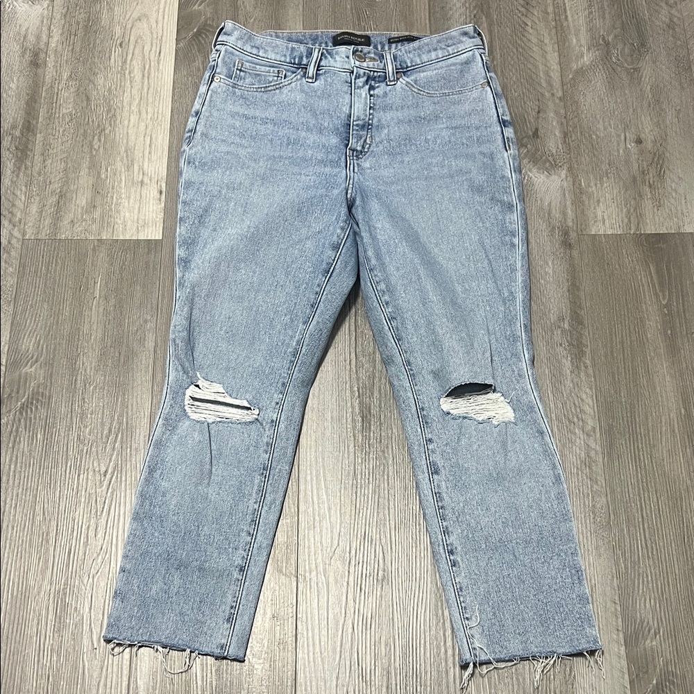 Banana Republic ultra high- slim fit Distressed Ankle Jeans/ size 6